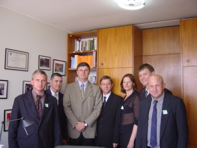 5b7b1da730673-pref-e-ver-de-picada-cafe1.jpg